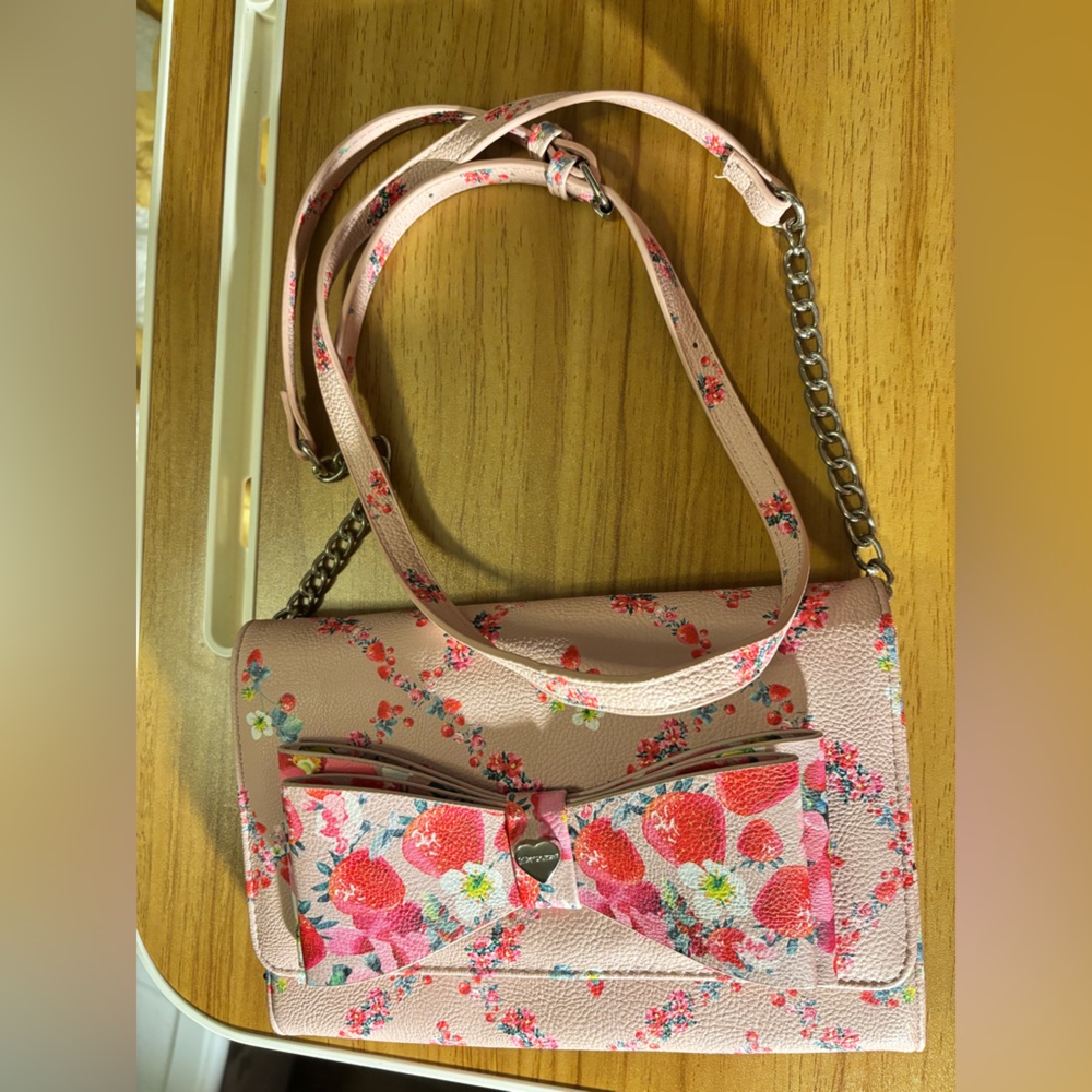 Betsey Johnson Pink Floral Crossbody Bag-EUC